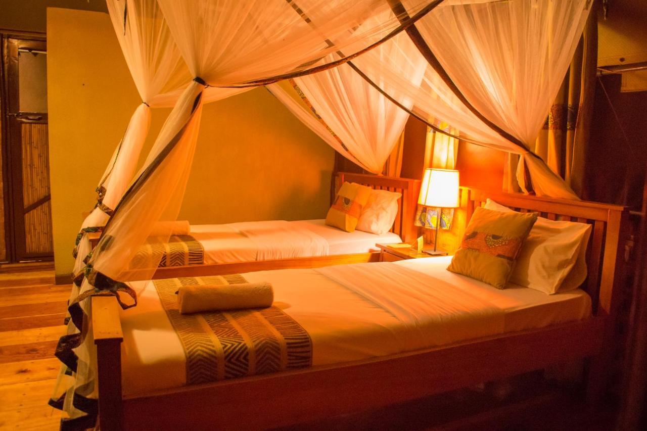 Queen Elizabeth Bush Lodge By Nature Lodges Ltd Katunguru Buitenkant foto